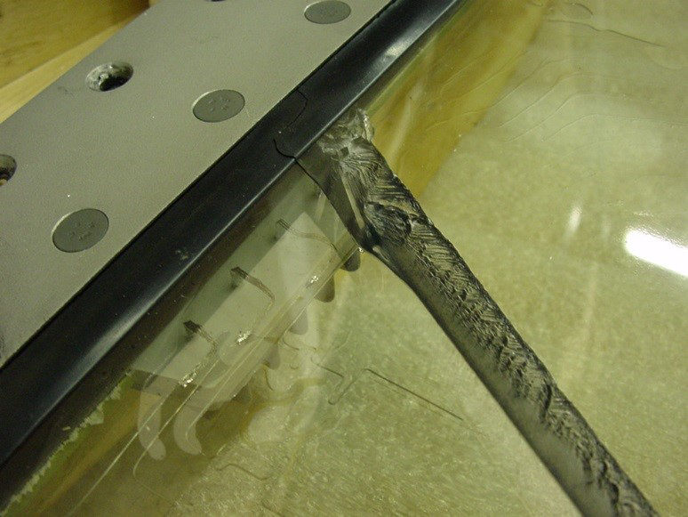 Mainply Crack 2 mainply_crack_2